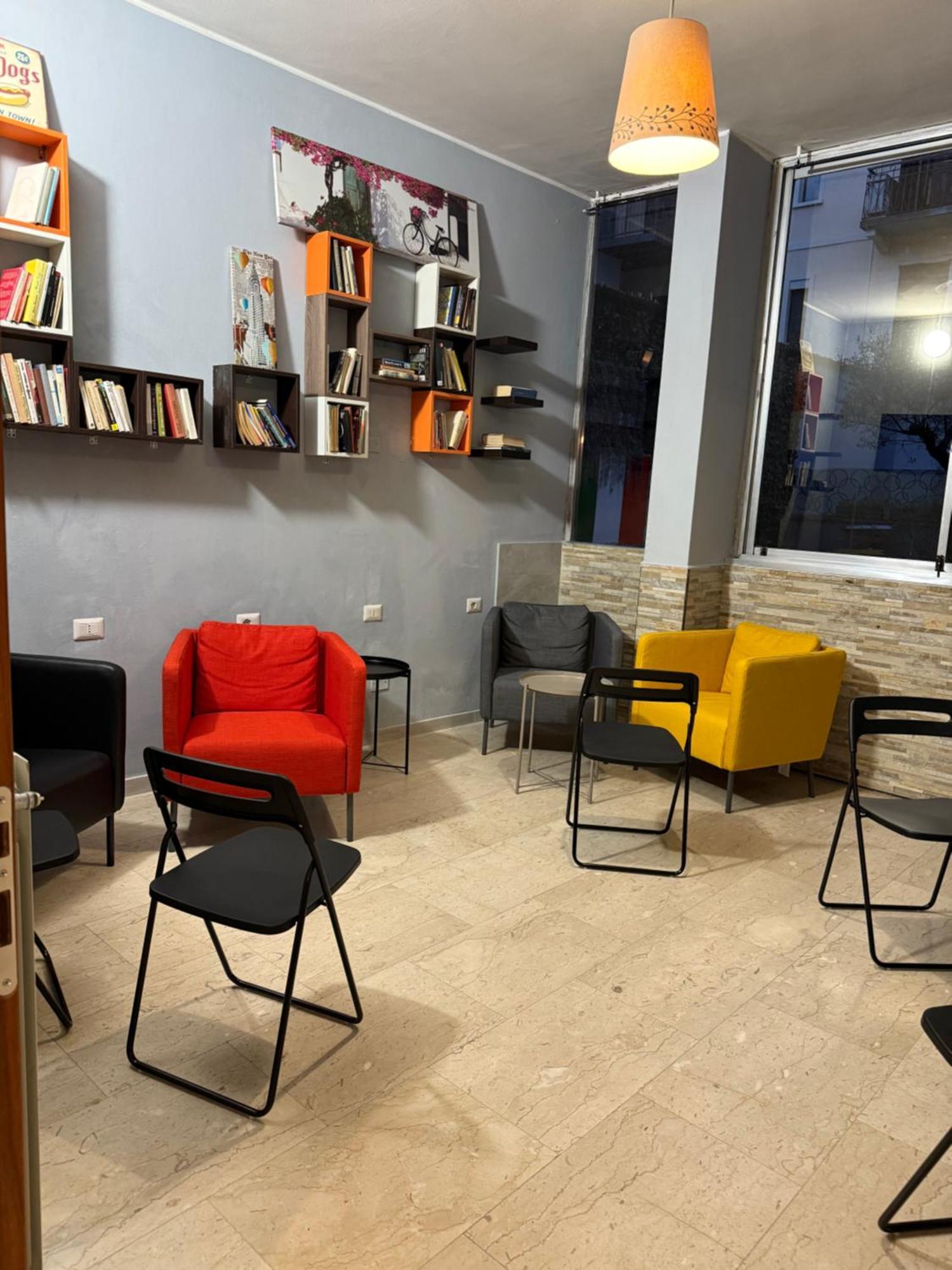Lion University & Youth Hostel Milano Kültér fotó